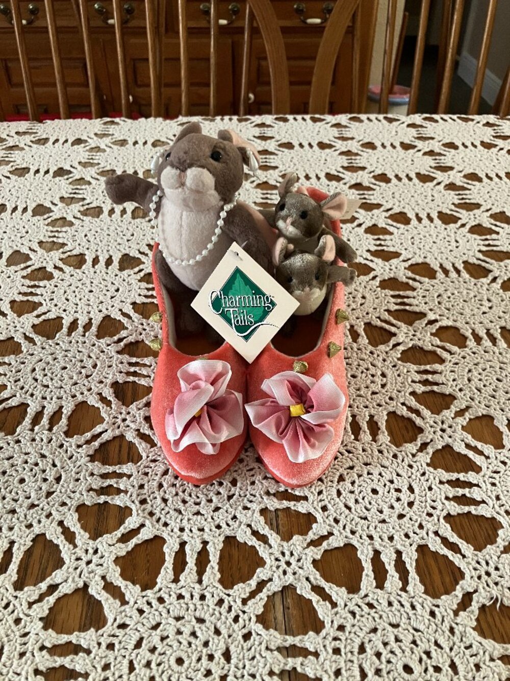 Vintage Charming Tails Mom You're Beautiful Plush Mice in Pink Slippers w/ Tag